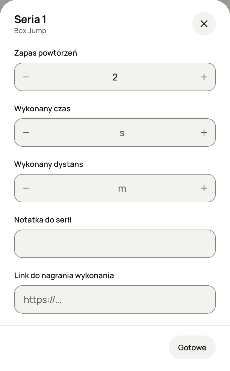 Panel „Seria 1” w przeglądarce telefonu: pola Zapas powtórzeń, Wykonany czas, Wykonany dystans, Notatka do serii i Link do nagrania wykonania oraz przycisk „Gotowe”.
